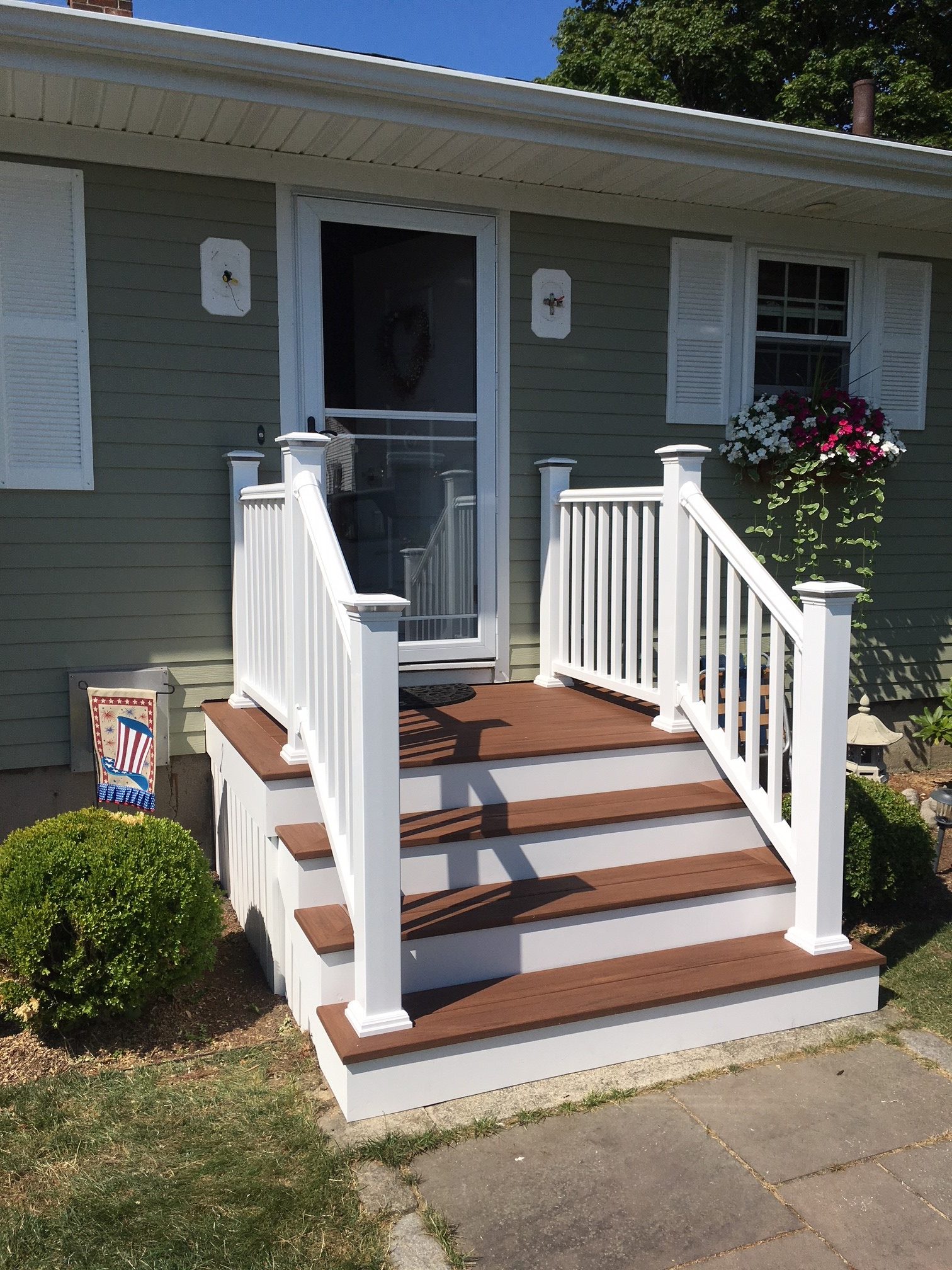 rogers st deck